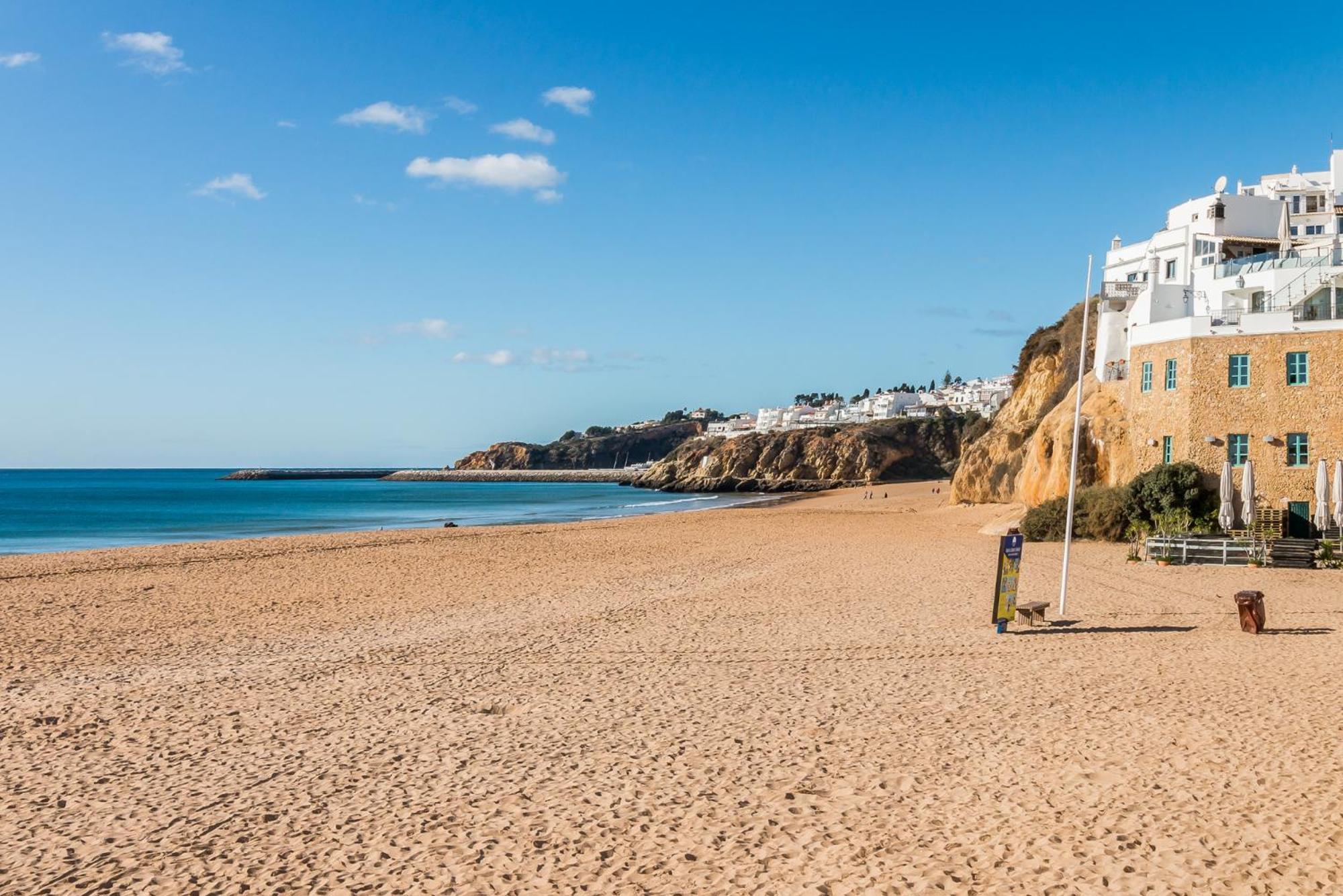Casas Barulho Apartments Old Town Albufeira Oda fotoğraf